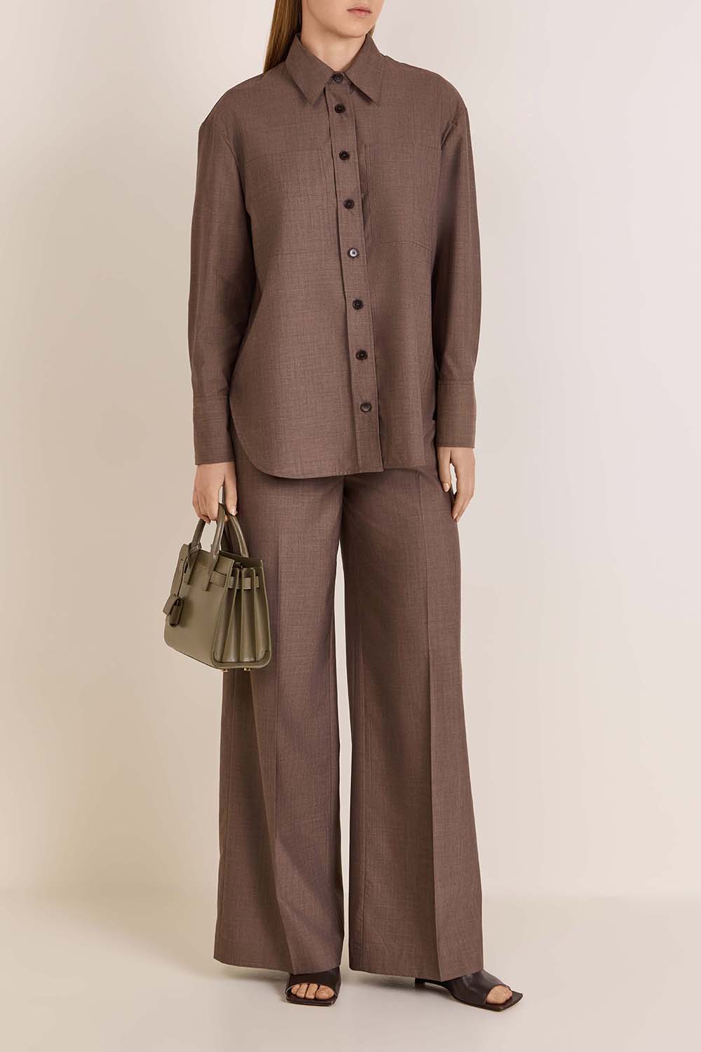 מכנסיים מחוייטים מצמר